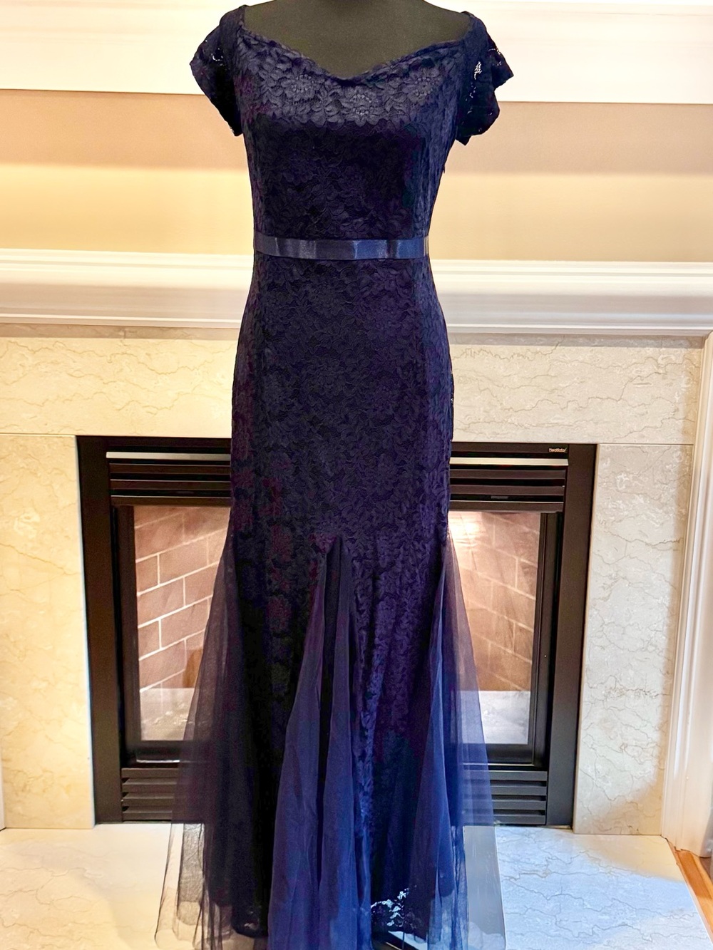 NEW Miusol Blue Lace Cocktail Dress